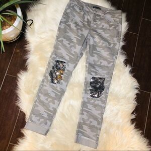 Imperial Star Girls distressed camo size 16